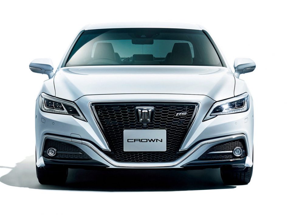 Toyota crown 2019 года