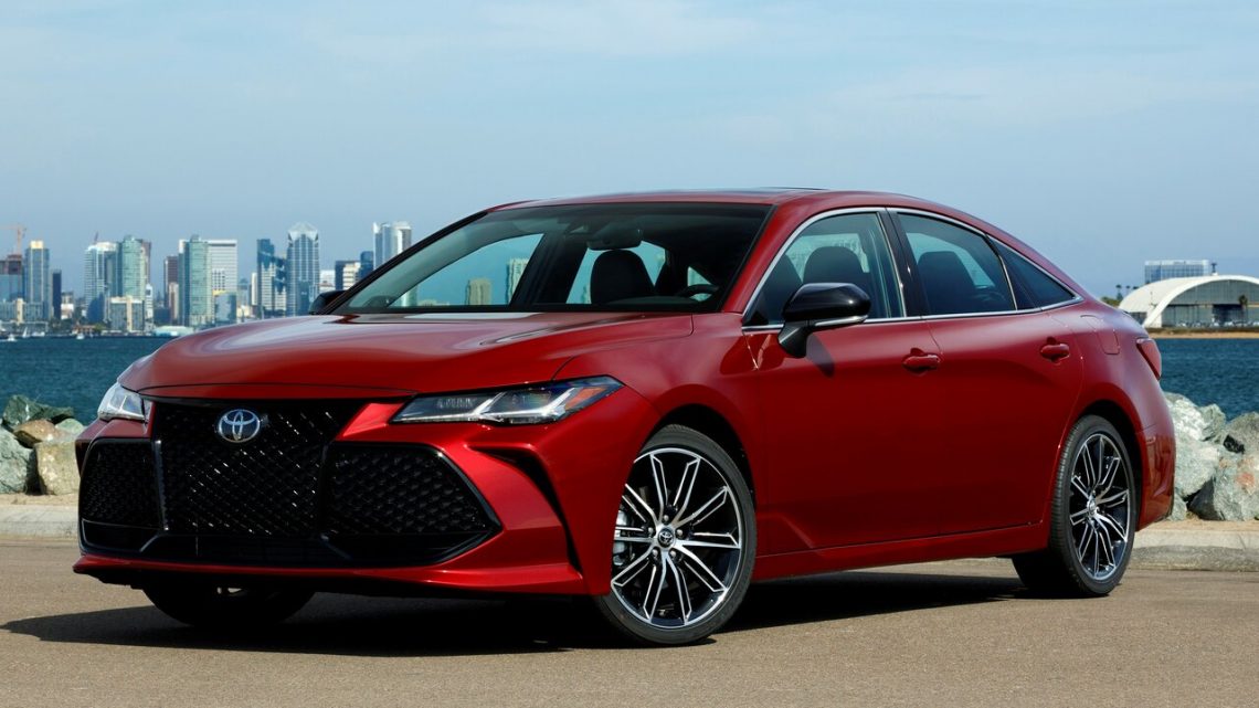 Toyota Avalon 2019 – цена, фото и выйдет ли в России новый кузов?