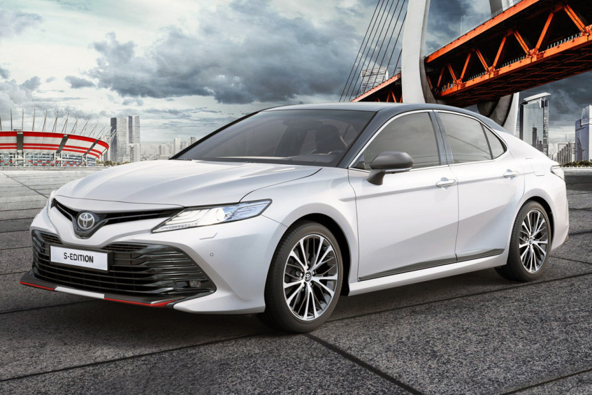 Toyota Camry S Edition 2020